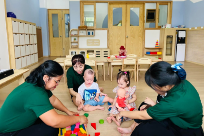 Cha mẹ nên làm gì trong 30 ngày đầu khi cho con đi mầm non?