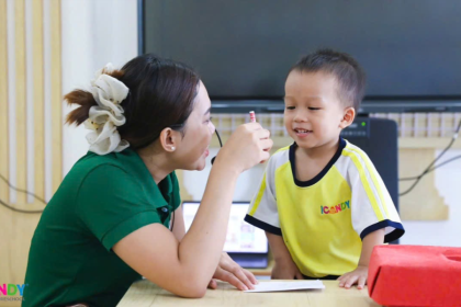 Giáo Dục Sớm Cho Trẻ Mầm Non Là Gì? Những Điều Phụ Huynh Cần Hiểu Đúng