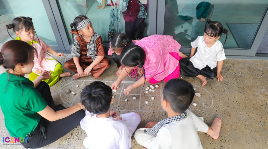 Trẻ mầm non tham gia trò chơi dân gian