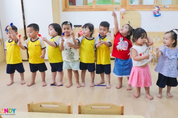 Các bài múa mầm non đơn giản, dễ tập cho trẻ 3 tuổi học