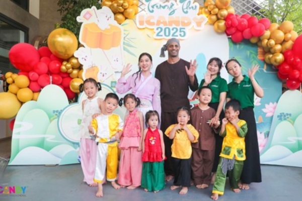 Teaching children communication skills from an early age – A foundation for building confidence at school.