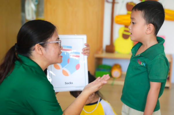 Teaching Children Communication Skills – The First Step to Helping Your Child Be Confident in a Preschool Environment