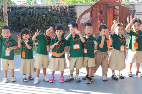 Trường mầm non Bình Thạnh được ba mẹ quan tâm đánh giá cao và gửi trẻ